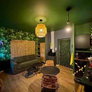 Superior Studio